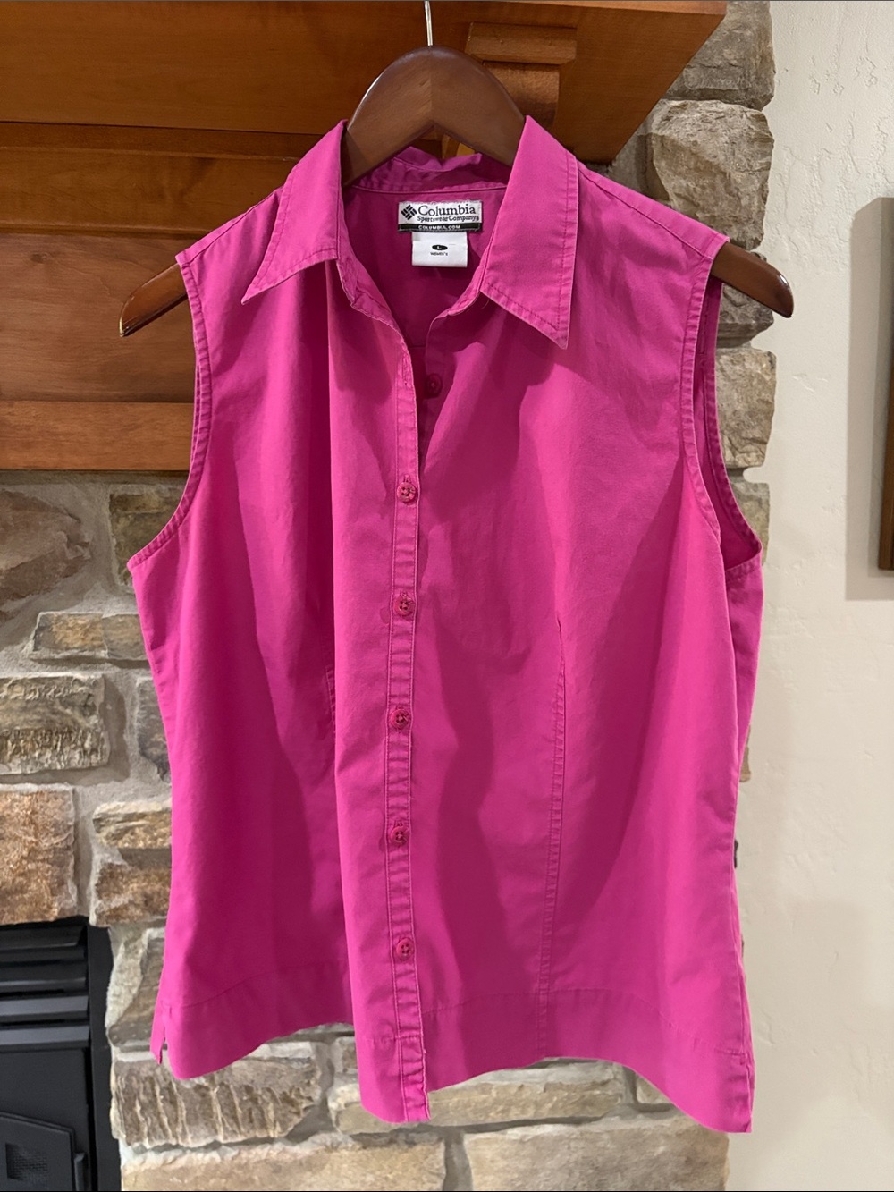 Columbia Large Sleeveless Button-Down 100% Cotton Top - Magenta Pink